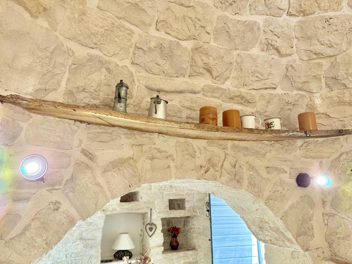 הוילה אלברובלו Trullo Il Carrubo מראה חיצוני תמונה